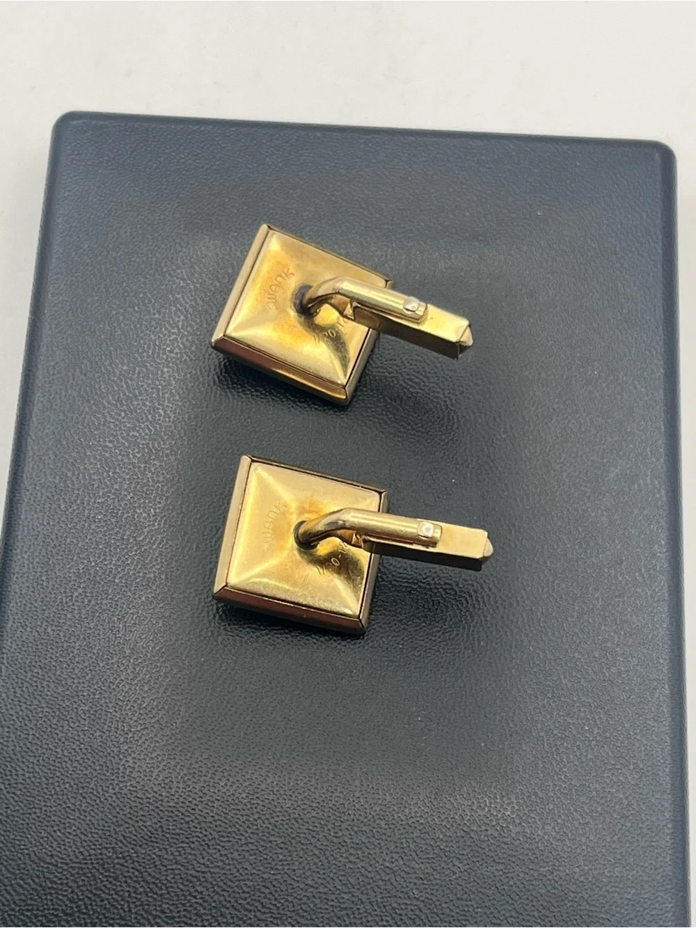 Swank 12k gold filled diamond chip black stone square cufflinks vintage